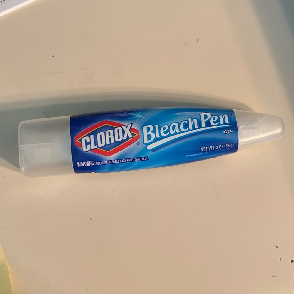 Clorox Bleach Pen 2 oz. New